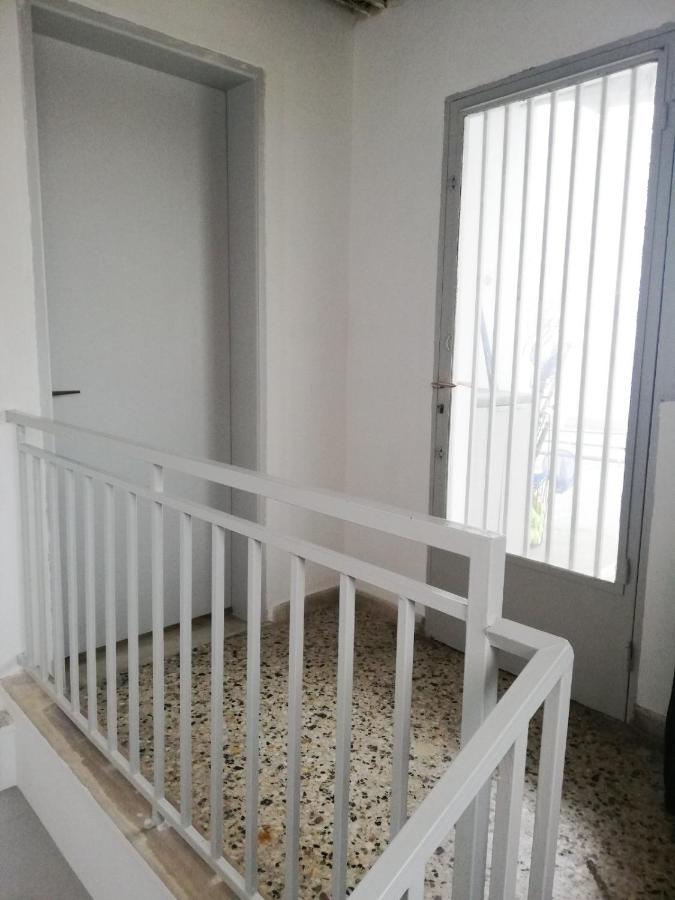 Explore Greece From Cozy City Centre Apartment Chalkida Exterior foto